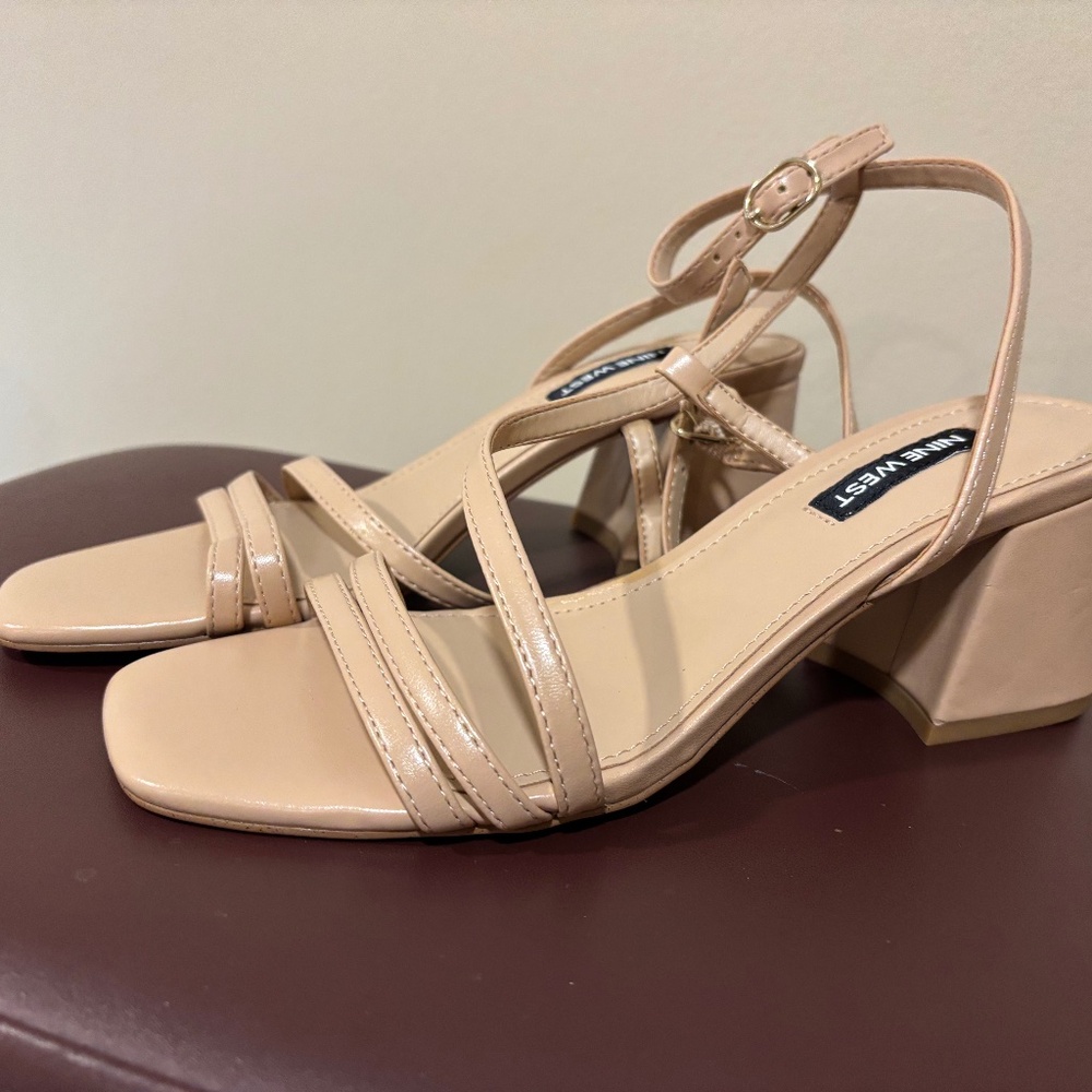Nine West Women's block heel sandle